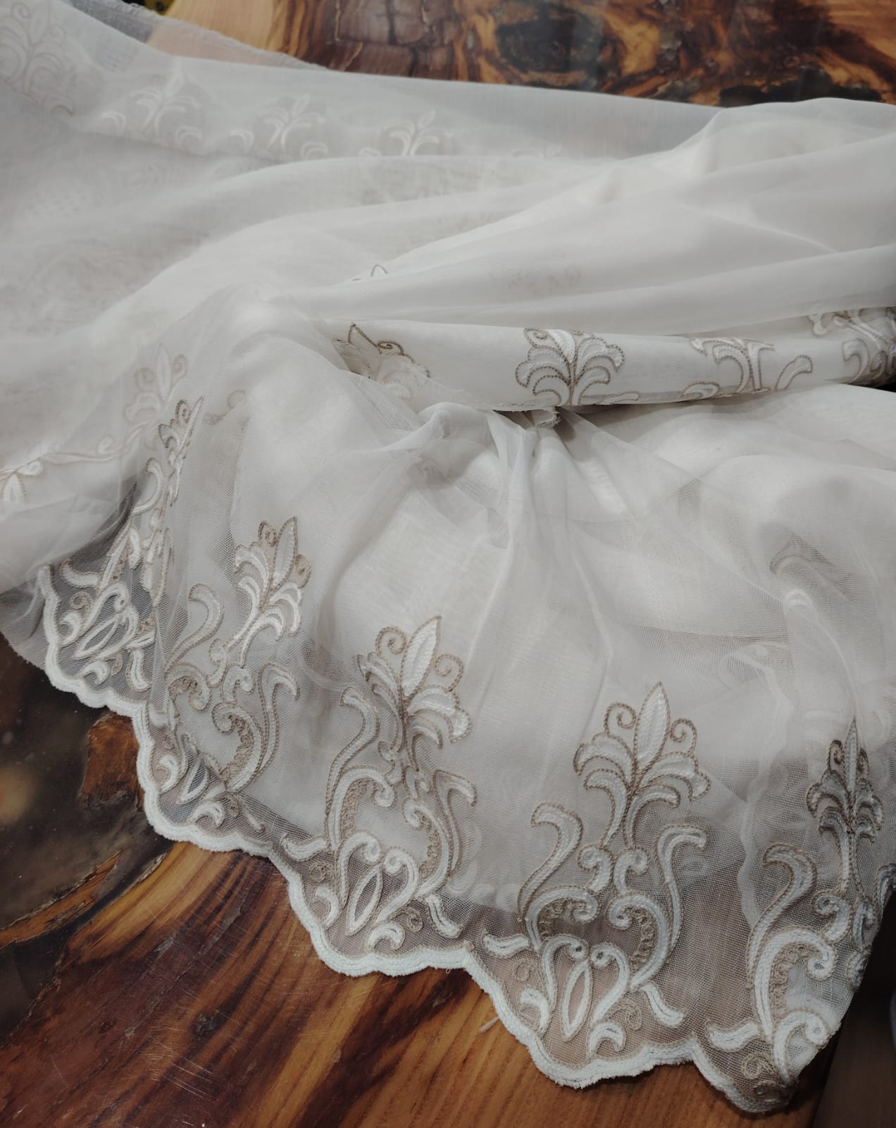 574d3a9a-a5d3-4abb-9a2f-ba8f6482e66c