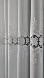 Perdea Cristal  cu  Broderie in 3 Randuri Alba BRD-5658