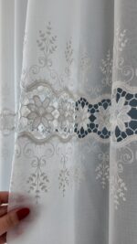 Perdea Cristal  cu  Broderie in 3 Randuri Alba BRD-5658 - imagine 3